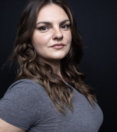 Olga – Topstylistin mod's hair Neuss, Babylights & Haarverlängerung